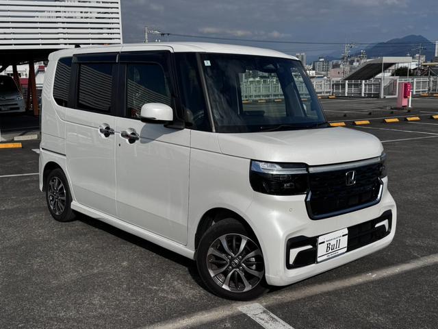 街に溶け込み生活と美しく調和するＮ－ＢＯＸ ホンダコネクト９インチナビ地デジＢカメラホンダセンシングレーダークルーズ