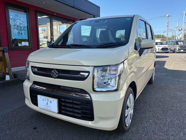 安全装備充実！衝突被害軽減システム付！ ミュージックプレイヤー接続可　衝突安全ボディ　エアコン　パワーウィンドウ