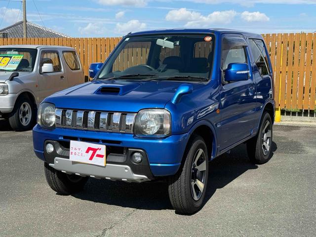 滑りやすい状況の道路でも4WDなら安心! パワーステアリング パワーウィンドウ 運転席エアバッグ 助手席エアバッグ