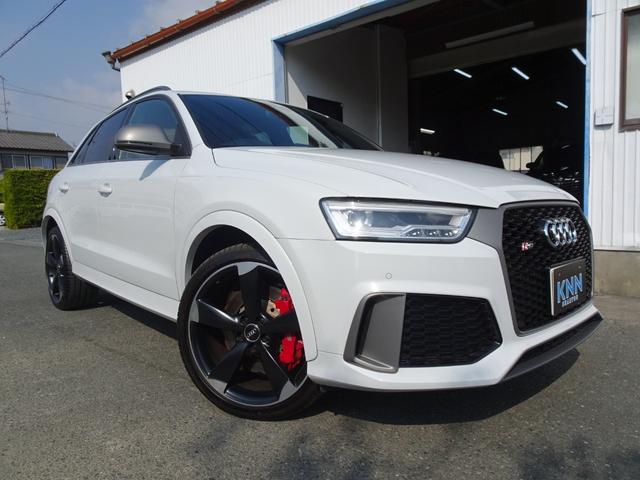 アウディ ＲＳ Ｑ３ パフォーマンス ベースグレード　純正ナビフルセグ　バックカメラ　ドラレコ　ＢＯＳＥサウンド　クルコン　シートヒーター　パワーバックドア　純正２０ＡＷ　アルカンターラハーフレザー　３６７ＰＳ　レッドキャリパー　ＴＶキャンセラー