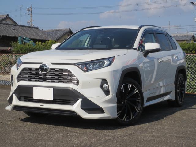 トヨタ ＲＡＶ４ Ｇ　衝突被害軽減Ｂ　ディスプレイオーディオ（ラジオ／ＢＴ／ＵＳＢ／スマホ連携）パノラミックビューＭ　ＥＴＣ　ＢＳＭ　ＲＣＴＡＢ　ＡＣＣ　ＴＲＤフルエアロ＆２０インチアルミ　パワーバックドア　ＬＥＤヘッド