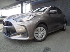 トヨタ　ヤリス　ハイブリッドＺ　禁煙車　純正ディスプレィオーディオ　ナビ