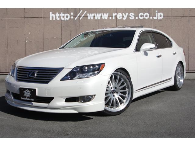 レクサス ls460ベースグレード 左ハンドル 新品カールソン1 16ブラッシュド21インチ サスコン ブラックレザーコンフォートシート サンルーフ マークレビンソン エアロパーツ ls600h専用ledヘッドライト 社外マフラーの中古車 車体価格268万円 12 レクサス ls460ベースグレード 左ハンドル 新品カールソン1 16ブラッシュド21インチ サスコン ブラックレザーコンフォートシート サンルーフ マークレビンソン エアロパーツ ls600h専用ledヘッドライト 社外マフラーの中古車 車体価格268万円 12