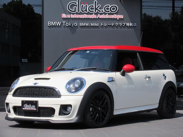 MINIClubman（ミニ）クーパーＳ　クラブマン　６速ＭＴ　ＣＡＢＡＮＡ　ＪＣＷエアロ＆１７インチＡＷ　ブラックキセノンヘッドライト　ハーフレザー　アイドリングストップ　オートライト　社外ＨＤＤナビ・ＴＶ　Ｂモニター　ＥＴＣ　ローダウン 中古車画像