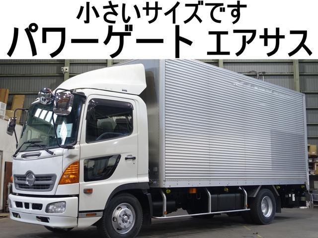 ２２１番　標準５３００ボデー　パワーゲート１ｔ　リアエアサ　ス　アルミバン　積載２．９ｔ　総重量７９７０ｋｇ　左電動格納ミラー　ＨＩＤヘッドライト　バックカメラ　ＥＴＣ　集中ドアロック有　車両サイズ７４０Ｘ２２２高３３１　荷台内寸５３２Ｘ２１０高２２３(1枚目)