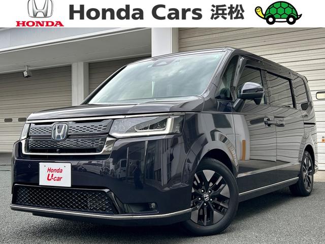 ｅ：ＨＥＶスパーダ　当社デモカー・禁煙車・純正ナビ・リアモニ・ナビ連動ドラレコ・ＥＴＣ　ブレーキサポート　Ｐバックドア　オートクルーズコントロール　ＬＥＤランプ　キーレス　パノラマモニター　サイドエアバック　エアコン