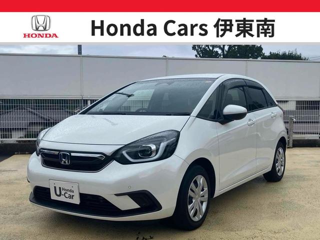 バックカメラ付！あなたの駐車をサポート☆ 電動格納ミラー　チップアップシート　ＣＶＴ　盗難防止システム　ＡＢＳ