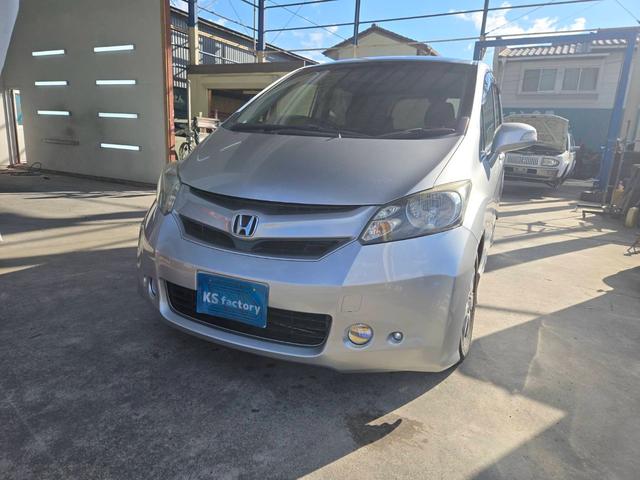 バックカメラ　両側パワースライドドア　スマートキー