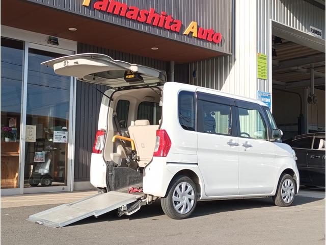 Ｌ　ＳＡＩＩＩ　スローパー　車いすスロープ　福祉装置点検済　車いす１名＋２名乗車　通常４名乗車　リモコン式電動ウィンチ　キーレス　　禁煙車　全国対応１年保証付き　修復歴無し