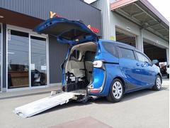 トヨタ　シエンタ　Ｘ　タイプＩ　車いすスロープ　福祉装置点検済