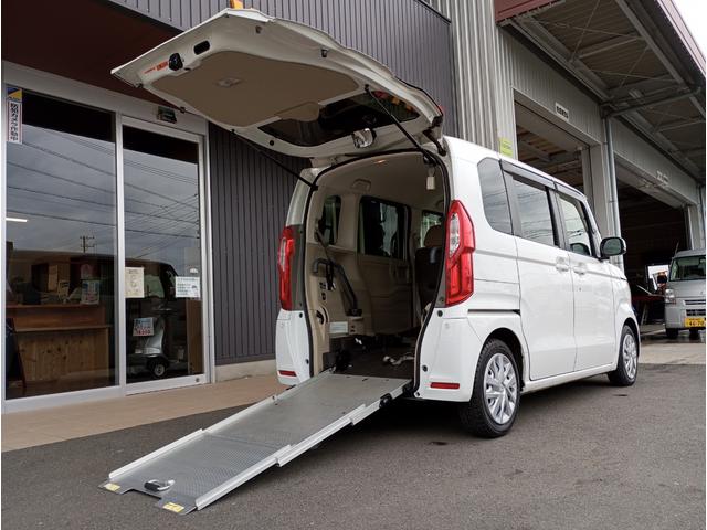 ホンダ Ｎ－ＢＯＸ Ｇ・スロープホンダセンシング　車いすスロープ　福祉装置点検済　車いす１名＋２名乗車　通常４名乗車　リモコン式電動ウィンチ　キーレス　バックカメラ　ＥＴＣ　Ｂｌｕｅｔｏｏｔｈ　禁煙車　全国対応１年保証付き　修復歴無し