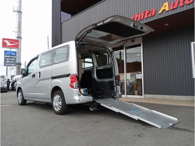 日産 　車いすスロープ　福祉装置点検済　車いす２名＋４名乗車　リモコン式電動ウィンチ　キーレス　バックカメラ　エマージェンシーブレーキ　禁煙車　全国対応１年保証付き　修復歴無し