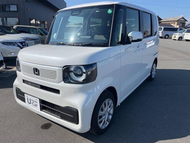 安心ナビ付♪初めての道でも迷うことなくエスコート！ アイドリングストップ　電動格納ミラー　シートヒーター　ベンチシート