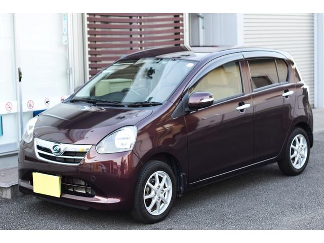 ナビＴＶ　ドライブレコーダー　禁煙車　オートエアコン 革巻きステアリング　キーレス　アルミホイール　記録簿　スペアキー