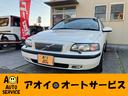 ２．４　車検　令和７年４月１８日　まで　ワンオーナー　禁煙車　革シート　革ハンドル　運転席パワー（電動）シート　ＯＺレーシング１７インチアルミ　ナビ　フルセグ　ＵＳＢ接続　ＥＴＣ　キーレス　右ハン　電格ミラー(1枚目)