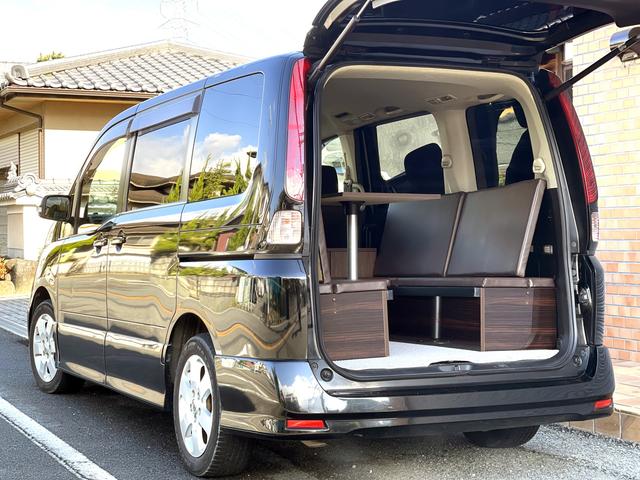 日産 セレナ その他 キャンピングカー トランポ 新品架装 車中泊 ８ナンバー キャンパー ベッドキット バンコン 事務室 移動販売車の中古車在庫詳細 オーダーメイド 中古車専門店 中古車在庫 中古車販売情報を探すなら くるまのニュース 中古車検索