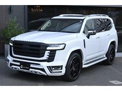 ランドクルーザー ZX ZEUSエアロ(F/S/R)・デイライト・フロントグリル・リアゲートスポイラー・4本出しマフラー・22インチAW・11.6リヤエンター・クールボックス・フロアマット・トノカバー・ルーフレール 中古車画像