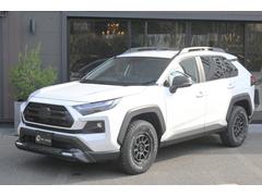RAV4 ハイブリッドアドベンチャー オフロードパッケージII ZEUSエアロ(F/R)・デイライト・フロントグリル・カーボン調ピラーパネル・リアゲートスポイラー・マフラーカッター・16インチAW・PVM・寒冷地仕様・ハンズフリーパワーバックドア・電格ミラー 中古車画像