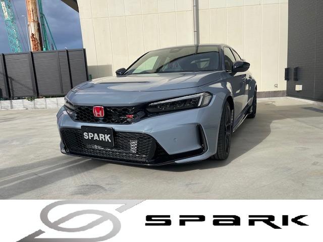 シビック(ホンダ) タイプＲ　登録済未使用車／ＴＹＰＥＲ専用エアロ・サス・シート・ステアリング／シリアルナンバー入りアルミ製エンブレム／フロントブレンボ製ディスクブレーキ・キャリパー／アダプティブダンパーシステム／ＡＣＣ 中古車画像