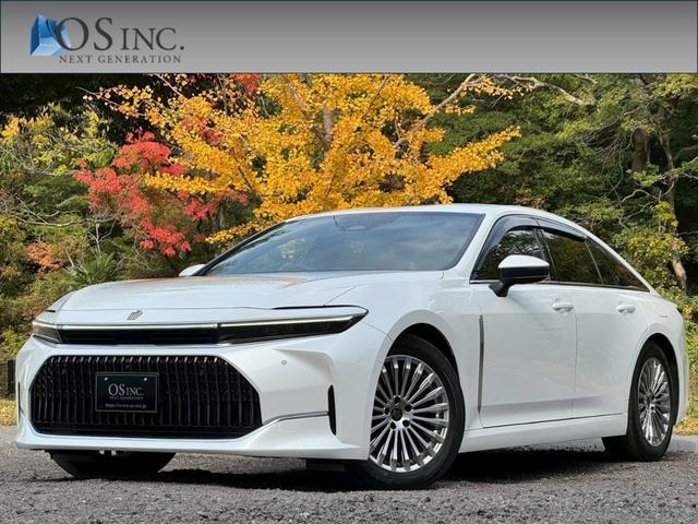 クラウン(トヨタ) Ｚ　／ワンオーナ／アドバンスドライブ／デジタルインナーミラー／ＨＵＤ／ＢＳＭ／衝突軽減／レーダークルーズ／レーンキープ／コーナーセンサ／パワーバックドア／シートヒータ・エアコン／置くだけ充電／ＥＴＣ２．０ 中古車画像