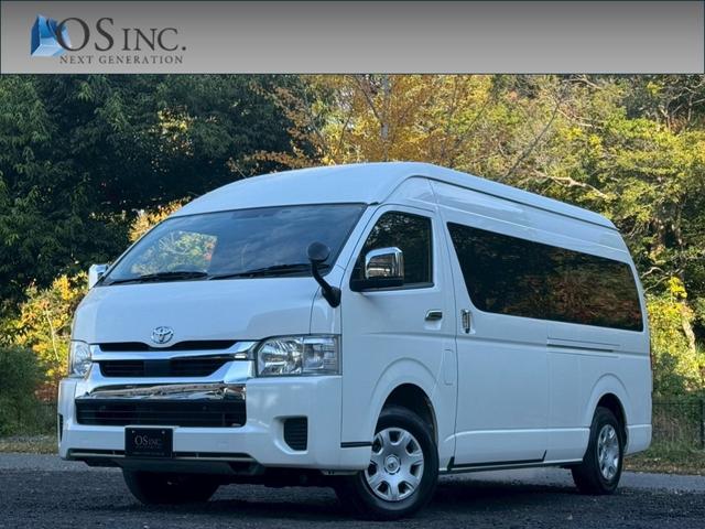 ハイエースワゴン(トヨタ) グランドキャビン　／衝突軽減／レーンキープ／コーナーセンサ／片側パワースライドドア／プッシュスタート／ＥＴＣ／バックカメラ／Ｂｌｕｅｔｏｏｔｈ／ＵＳＢ接続／オートライト／オートマチックハイビーム／スマートキー／Aftermarketナビ 中古車画像