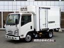 いすゞ エルフトラック 　低温冷蔵冷凍車　４ＷＤ　２ｔ （なし）