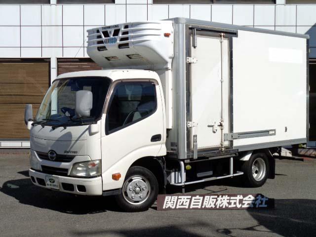 　低温冷蔵冷凍車　２ｔ
