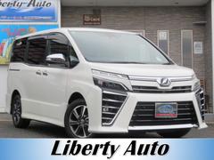 ヴォクシー ZS 煌II Tセンス 衝突軽減 車線遺脱 両側電動スライド 純正アルミ 純正10型ナビ 地デジ バックカメラ BT HDMI フリップダウンモニター Dミラー シートカバー LEDライト Pスタート Sキー 中古車画像