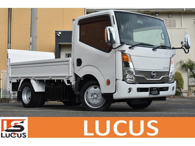 　垂直パワーゲート　電格ミラー　ＥＨＳ　　荷台縞板　オートマ　メッキパーツ　ＰＳ　ＰＷ　荷台全面縞板　積載２０００ｋｇ　準中型免許