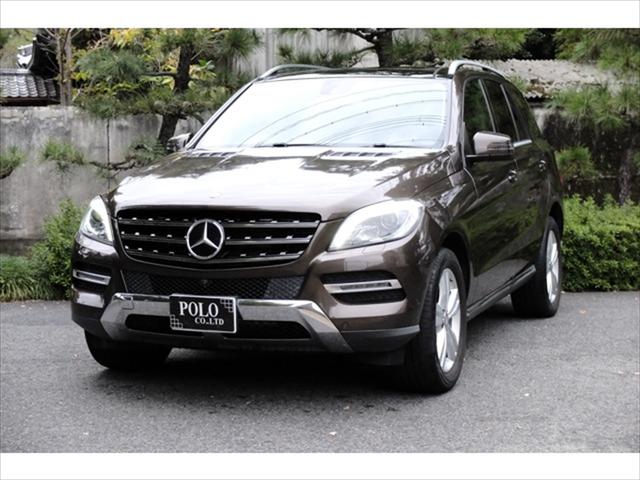 ＭＬ３５０　ブルーテック　４マチック　禁煙車　整備記録簿　ＨＤＤナビ　フルセグＴＶ　全周囲カメラ　黒本革電動パワーシート　シートヒーター　サンルーフ　ＥＴＣ　ドライブレコーダー