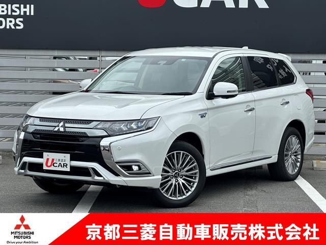 Ｇ　衝突被害軽減ブレーキ　踏み間違い防止装置　後側方車両検知警報システム　パーキングセンサー　メモリーナビ　全方位モニター　レーダークルーズコントロール　電動シート　電動リヤゲート　ＡＣ１５００Ｗ