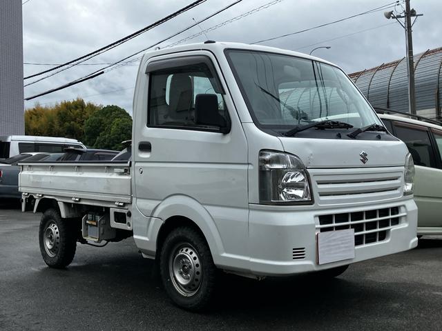 ＫＣエアコン・パワステ　４ＷＤ　５速ＭＴ　運転席エアバッグ　ＡＭ／ＦＭラジオ　ＵＶカットガラス