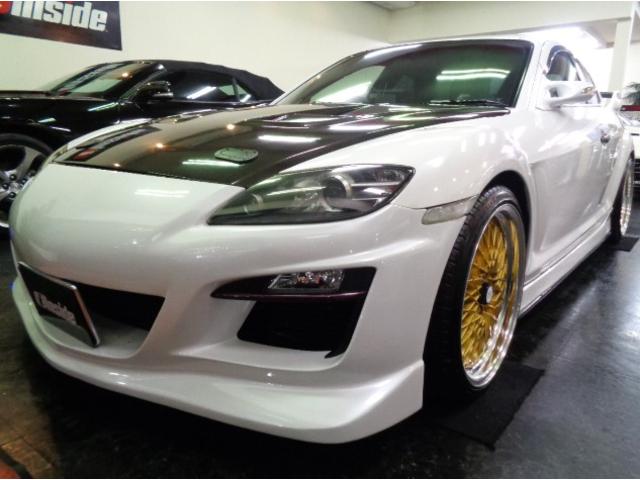 ＲＸ－８ タイプＳ　後期モデルスノーフレイクホワイトＰカラーフルエアロＲＭＡＧＩＣリアスポＲＥＮＥＳＩＳロータリーエンジン６ＭＴステンマフラー車高調オイルクーラータワーバーＳＳＲ１９アルミ追加モニターＢＲＩＤＥインテリア（1枚目）