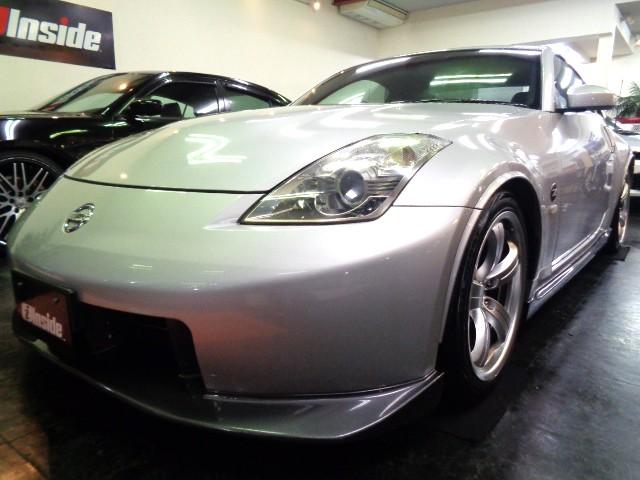 バージョンニスモ　ＮＩＳＭＯコンプリートカーＶＱ３５ＨＲエンジン３１３ＰＳ６ＭＴミッションＮＩＳＭＯマフラーＮＩＳＭＯサスキットＮＩＳＭＯエアロブレンボキャリパーＲＡＹＳ製アルミコンビレザーシートナビＴＶバックカメラ