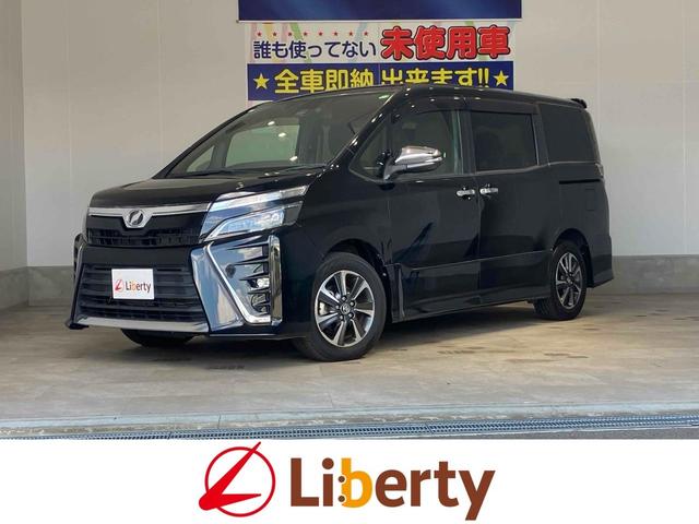 後方確認をサポート！バックカメラ付き！ スマートキー　電動格納ミラー　３列シート　ウォークスルー　ＣＶＴ　ＡＢＳ