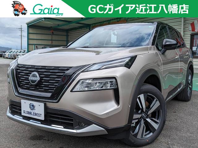 日産 エクストレイル Ｇ　ｅ－４ＯＲＣＥ　登録済未使用車　パワーバックドア　ＥＴＣ２．０　ステアリングヒーター　前席・２列目左右シートヒーター　ワイヤレス充電　デジタルインナーミラー　インテリジェントアラウンドビューモニター