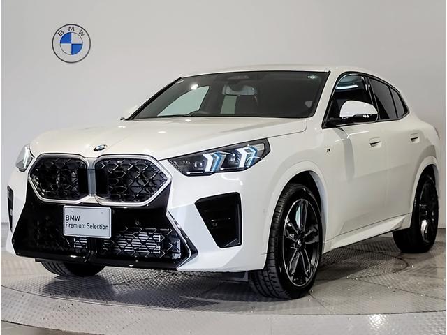 Ｘ２ ｘＤｒｉｖｅ　２０ｉ　Ｍスポーツ　元デモカー　カーブドディスプレイ　追従式クルーズコントロール　ヘッドアップディスプレイ　シートヒーター　電動シート　電動テールゲート　全周囲カメラ　障害物センサー　ＬＥＤヘッドライト　１９インチＡＷ（1枚目）