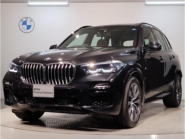 ｘＤｒｉｖｅ　３５ｄ　Ｍスポーツ　弊社デモカー・マイルドハイブリッド・７人乗り・ヘッドアップディスプレイ・パノラマサンルーフ・コニャックレザーシート・全周囲カメラ・純正ＨＤＤナビ・Ｍブレーキキャリパー・電動シート・シートヒーター