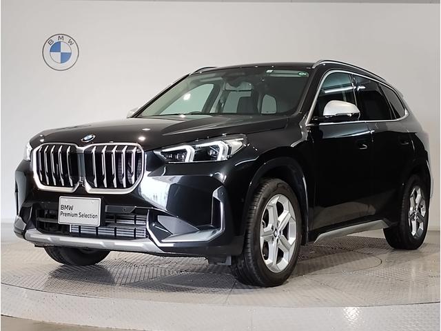 ＢＭＷ Ｘ１ ｘＤｒｉｖｅ　２０ｉ　ｘライン　現行モデル　テクノロジーＰＫＧ　ブラックレザー　ヘッドアップディスプレイ　アクティブクルーズコントロール　シートヒーター　ＬＥＤライト　電動トランク　全周囲カメラ　衝突軽減ブレーキ　アンビエントライト