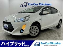トヨタ　アクア　Ｓ　衝突安全ボディ　プッシュスタート　ナビ