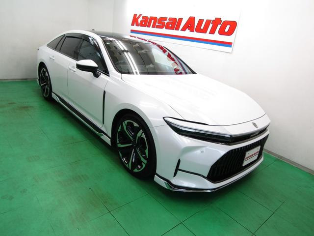 クラウン(トヨタ) Ｚ　ワンオーナー　ＴＳＳ　パノラマルーフ　純正ナビ　フルセグ　モデエアロ　モデ２１アルミ　Ａモニター　Ｄインナーミラー　ビルトインＥＴＣ　１００Ｖ電源　ＬＥＤヘッド　　レザーシート　Ｐシート　エアシート 中古車画像