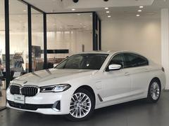 ＢＭＷ　５シリーズ　５３０ｅ　ラグジュアリー　エディションジョイ＋　弊社社用車