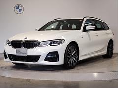 ＢＭＷ　３シリーズ　３２０ｉツーリング　Ｍスポーツ　ワンオーナー　１８インチアルミホイール