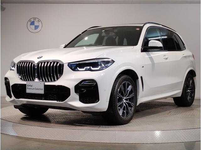 ｘＤｒｉｖｅ　３５ｄ　Ｍスポーツ　ワンオーナー　自社下取車　パノラマガラスサンルーフ　ブラックレザーシート　シートヒーター　電動パワーシート　純正２０インチアルミホイール　全周囲カメラ　全周囲センサー　プラスパッケージ　純正地デジ