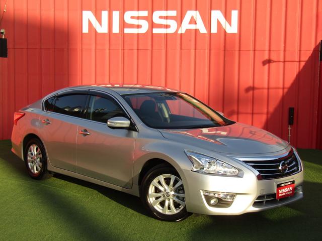 ティアナ(日産) ＸＬ　ナビＡＶＭパッケージ　メーカーナビ・フルセグ・アラウンドビュー・キセノンライト・クルーズコントロール・パワーシート・オットマン・ＥＴＣ・エマージェンシーブレーキ・側後方支援・車線逸脱・純正１６インチアルミ 中古車画像