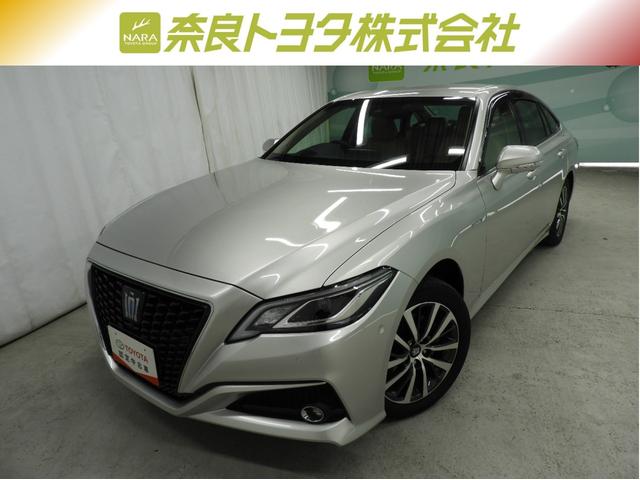 S Cパッケージ Four ワンオーナー+衝突被害軽減ブレーキ+ペダル踏み間違い急発進抑制装置+車線逸脱警報+先進ライト+ブラインドスポットモニター+全周囲モニター+DVD再生+フルセグナビ+ドライブレコーダー+パワーシート(1枚目)