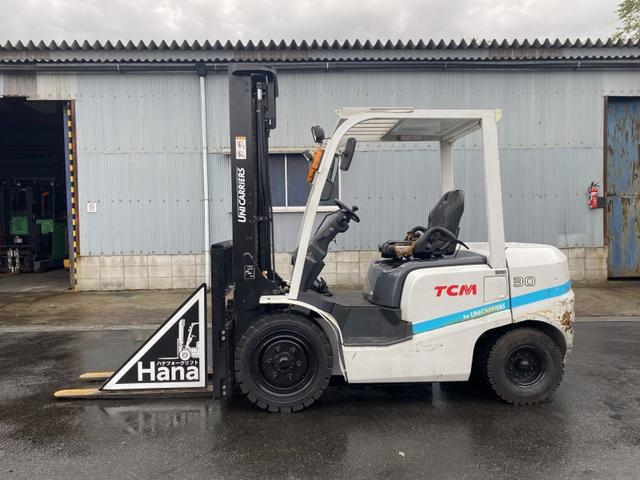 日本 　ＴＣＭ／３．０ｔ　ディーゼル車／４８９７時間／揚高３．７５ｍ／ナンバー取得可能（１７１１８）（1枚目）