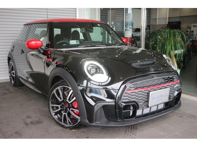 ＭＩＮＩ ＭＩＮＩ ジョンクーパーワークス　エッセンシャル　トリム　ジョンクーパーワークス