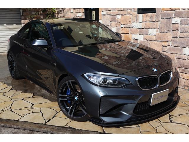 ＢＭＷ Ｍ２ ベースグレード　禁煙車　キセノン　純正ＨＤＤナビ　ＫＷサス　コーレンストッフエアロ　純正１９インチアルミ　ブラックレザー　コンフォートアクセス　ＥＴＣ　リアＰＤＣ　バックカメラ　シートヒーター　クルーズコントロール