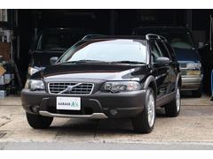 XC70 ベースグレード ディーラー車 禁煙車 本革シート 4WD ターボ シートヒーター メモリー付きパワーシート HID ルーフレール アルミホイール ステアリングリモコン キーレス スペアキー 中古車画像